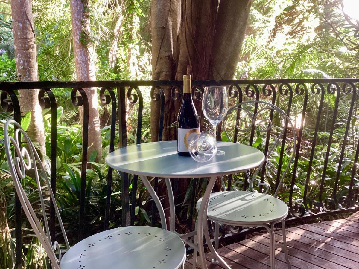 Chalet On Gallery Walk - King Bed, Spa, Fireplace, Wifi & Netflix, Linger A While Mount Tamborine Eksteriør billede