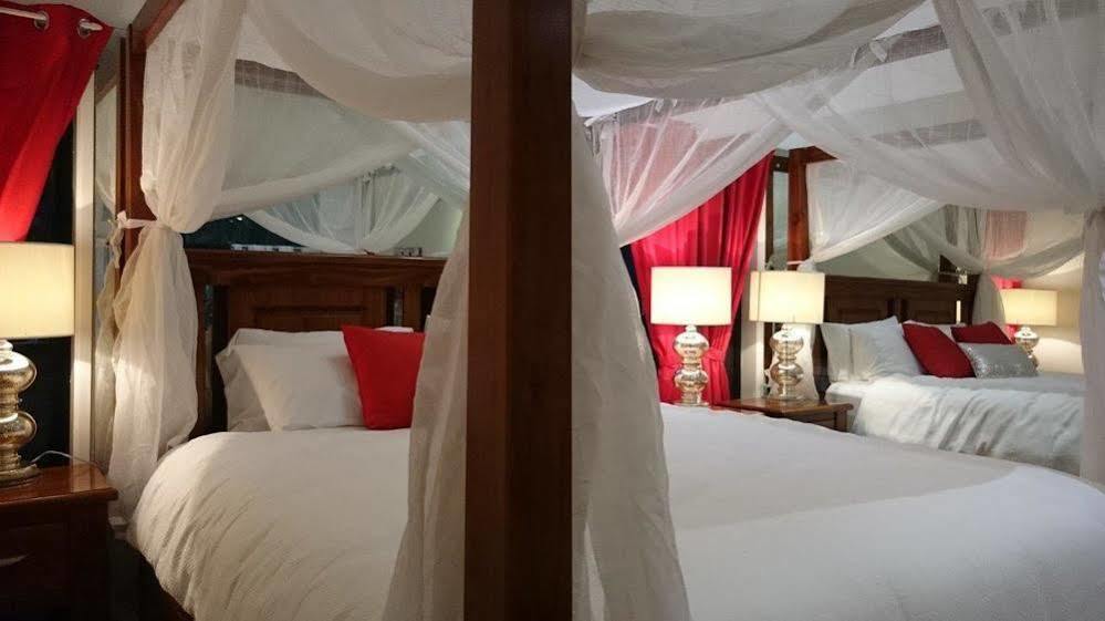 Chalet On Gallery Walk - King Bed, Spa, Fireplace, Wifi & Netflix, Linger A While Mount Tamborine Eksteriør billede